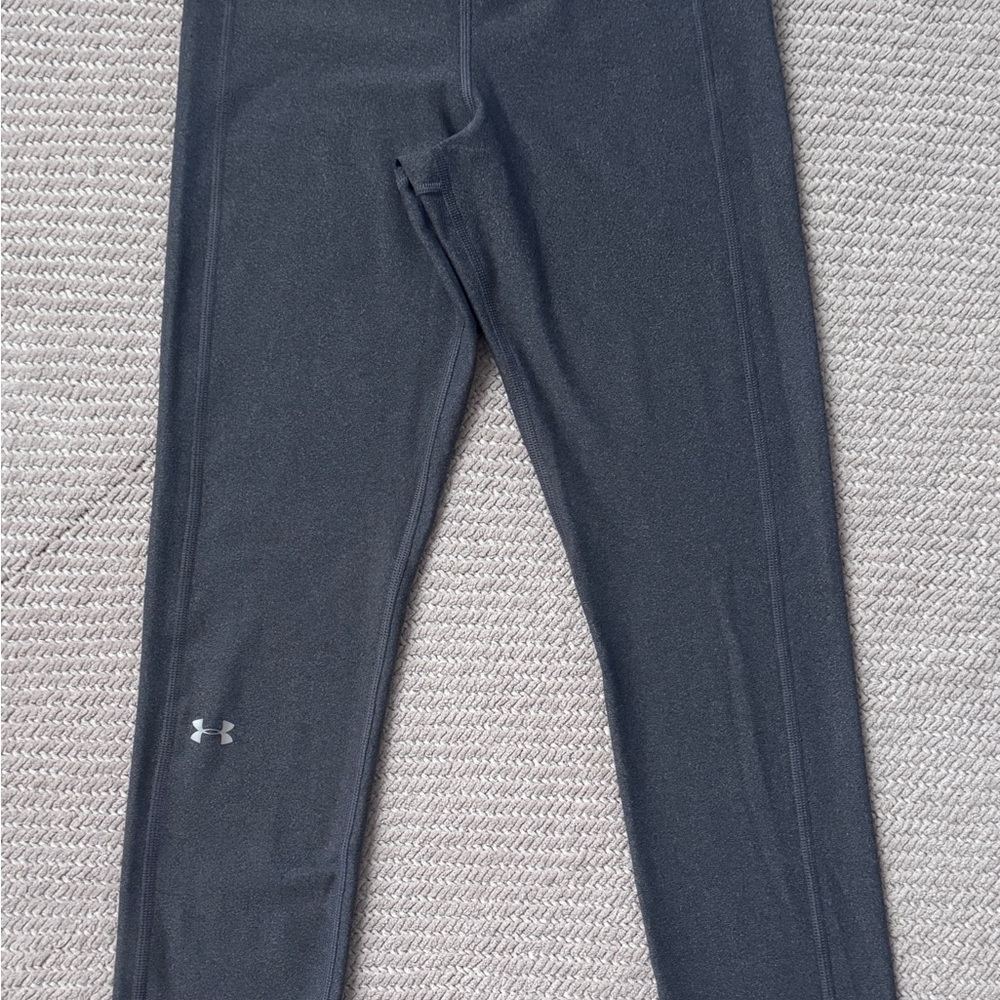 Under Armor Leggings-Kohl's Gray Leggings Streamlined Fit Performance Fabric